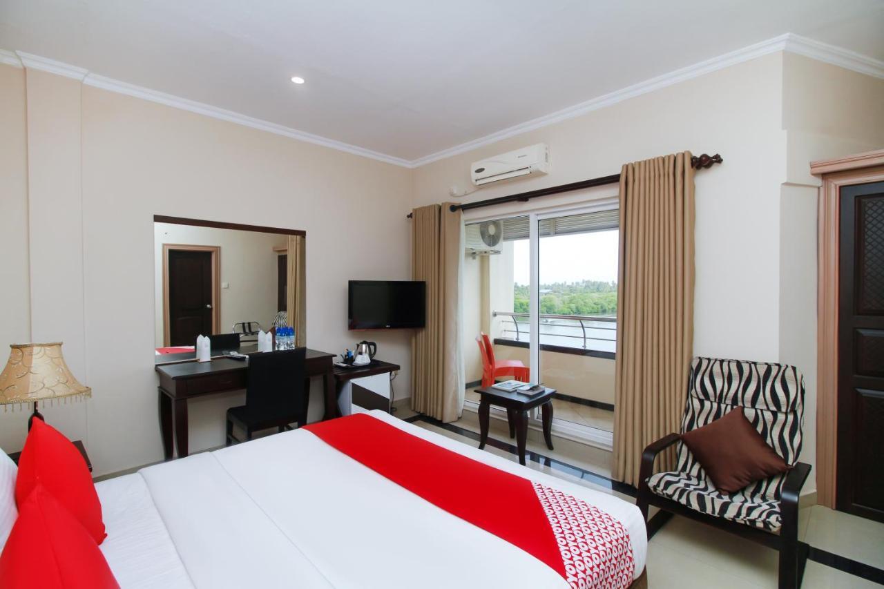 Oyo 317 Choy'S Waterfront Residence نيجومبو المظهر الخارجي الصورة