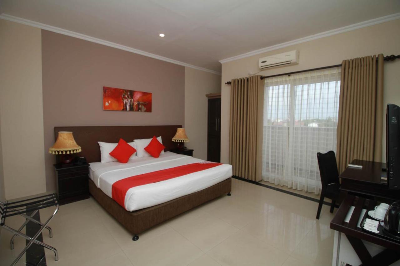 Oyo 317 Choy'S Waterfront Residence نيجومبو المظهر الخارجي الصورة