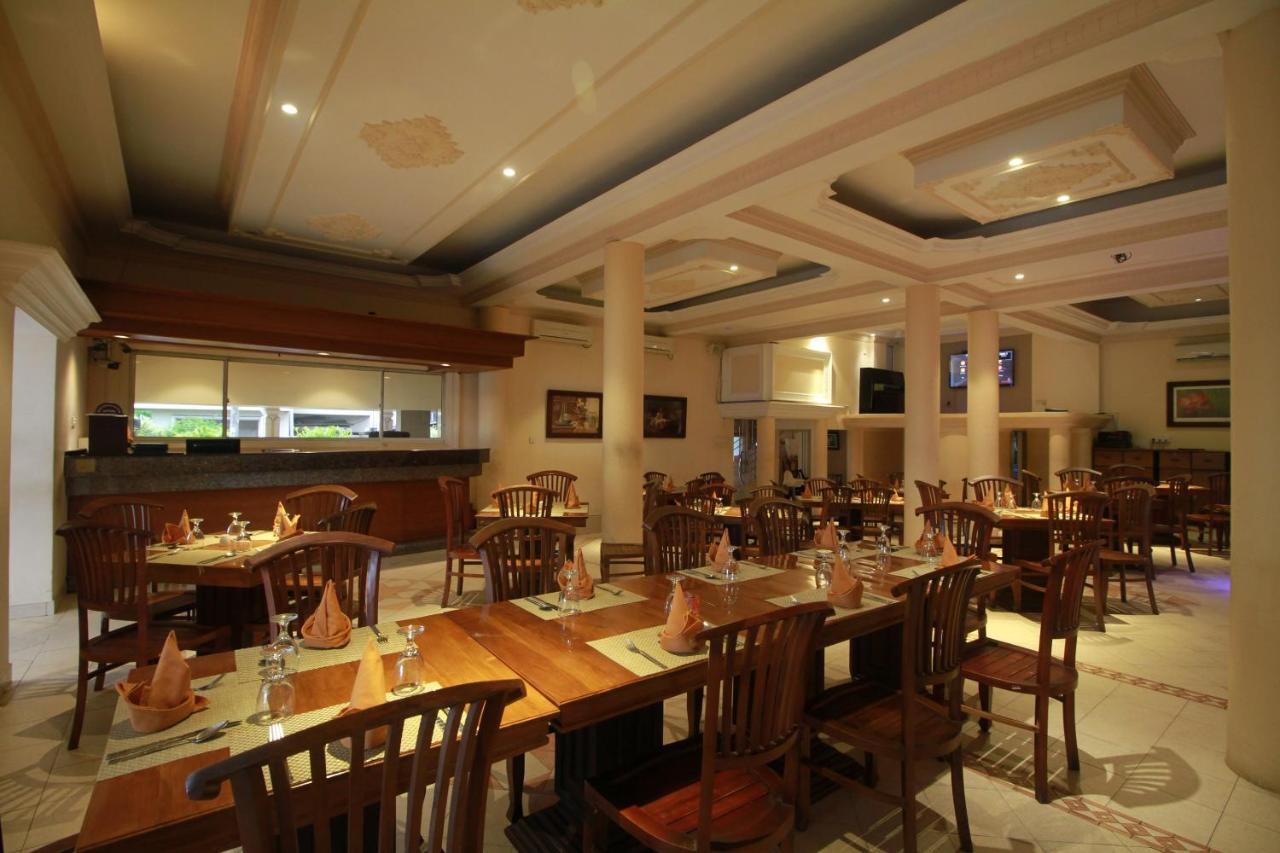 Oyo 317 Choy'S Waterfront Residence نيجومبو المظهر الخارجي الصورة